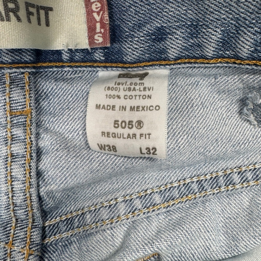 Levi's 505 Regular Fit Jeans Mens 36x32 Y2K Light Wash Blue Straight Leg Denim - Picture 8 of 11